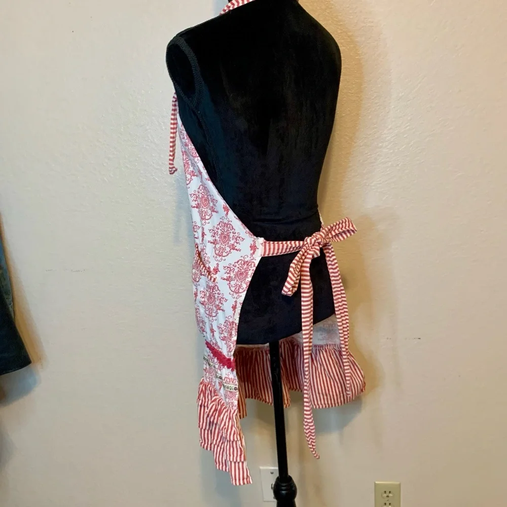 Sur La Table Peacock Embroidered Apron Red & White
